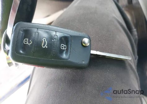 2016 Volkswagen Passat 1.8T Se z USA, uszkodzony, nr VIN 1VWBT7A39GC039211